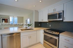 701 Brickell Key Blvd #1101, Miami FL 33131
