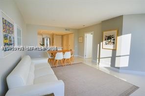 701 Brickell Key Blvd #1101, Miami FL 33131