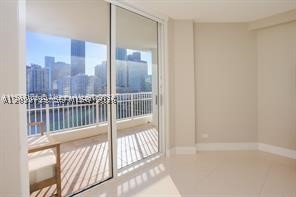 701 Brickell Key Blvd #1101, Miami FL 33131