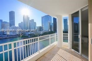 701 Brickell Key Blvd #1101, Miami FL 33131