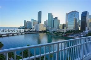 701 Brickell Key Blvd #1101, Miami FL 33131