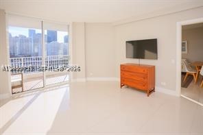 701 Brickell Key Blvd #1101, Miami FL 33131
