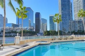 701 Brickell Key Blvd #1101, Miami FL 33131