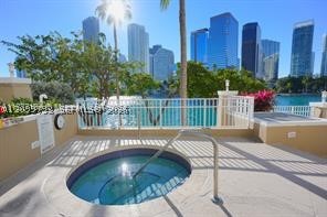 701 Brickell Key Blvd #1101, Miami FL 33131