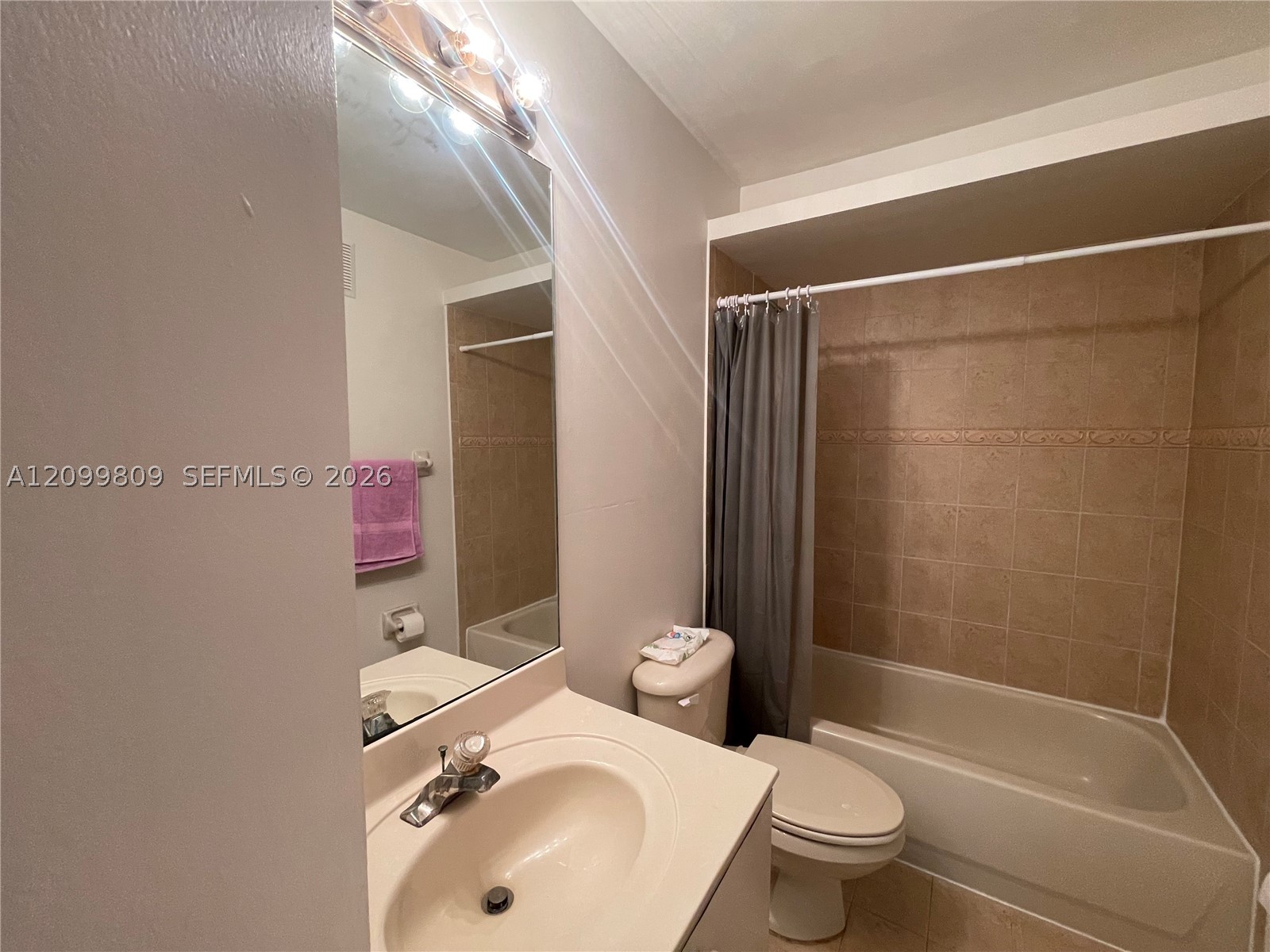 15720 SW 92nd Ave #4A, Palmetto Bay FL 33157
