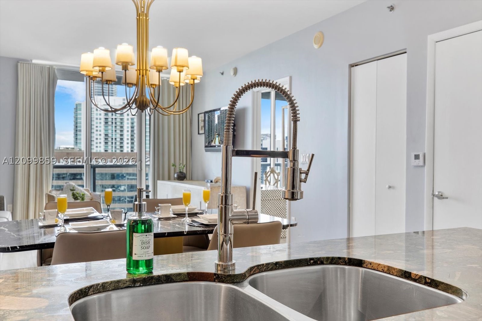 485 Brickell Ave #4309, Miami FL 33131