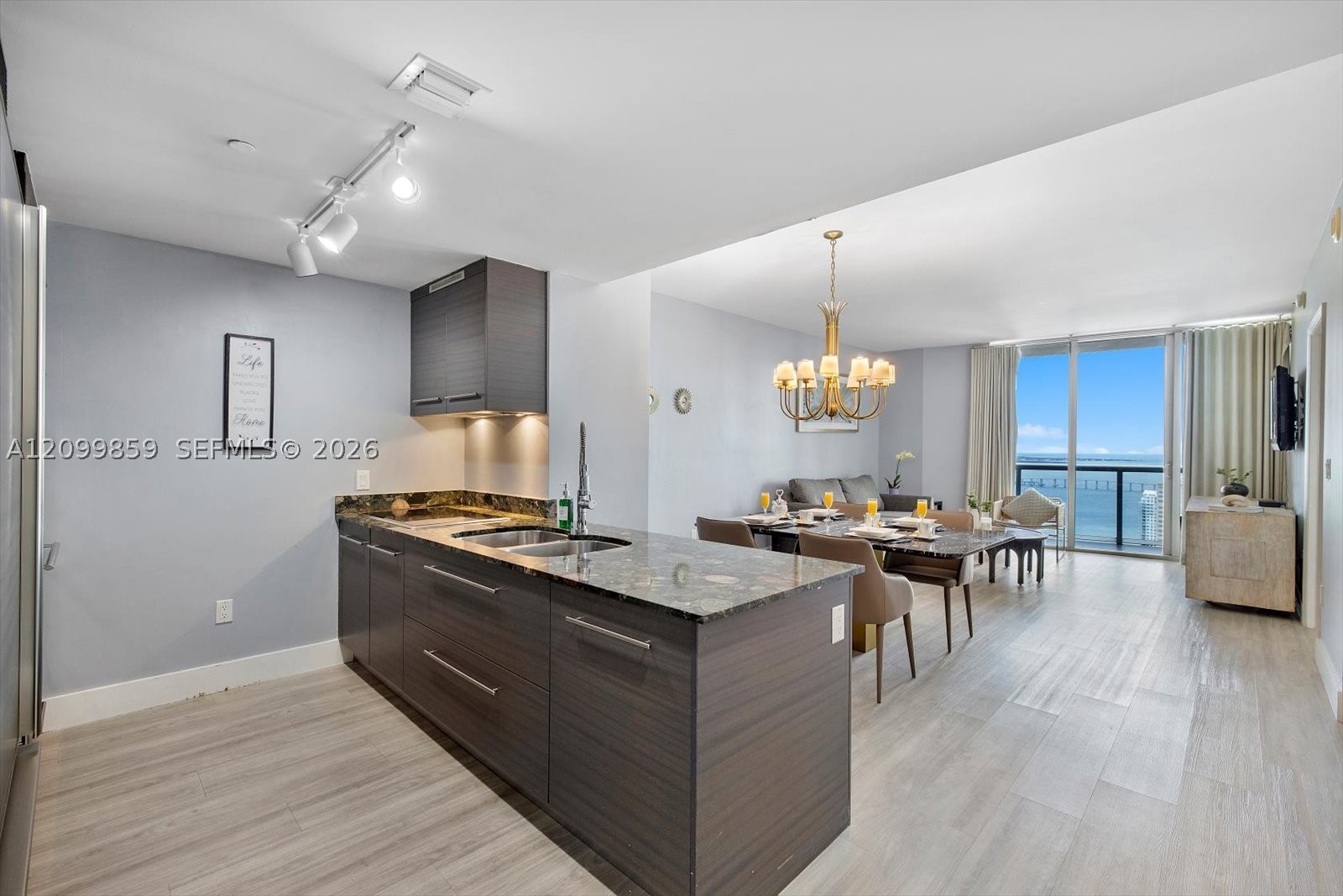 485 Brickell Ave #4309, Miami FL 33131