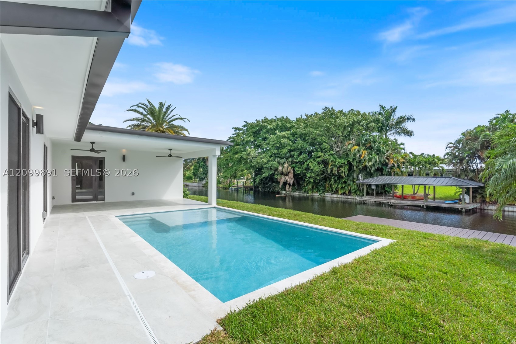 3512 Diane Dr, Boynton Beach FL 33435