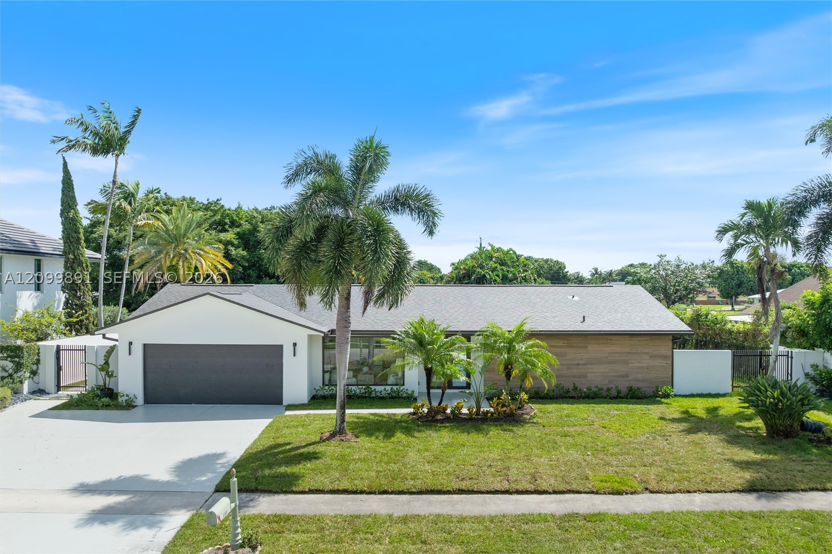 3512 Diane Dr, Boynton Beach FL 33435