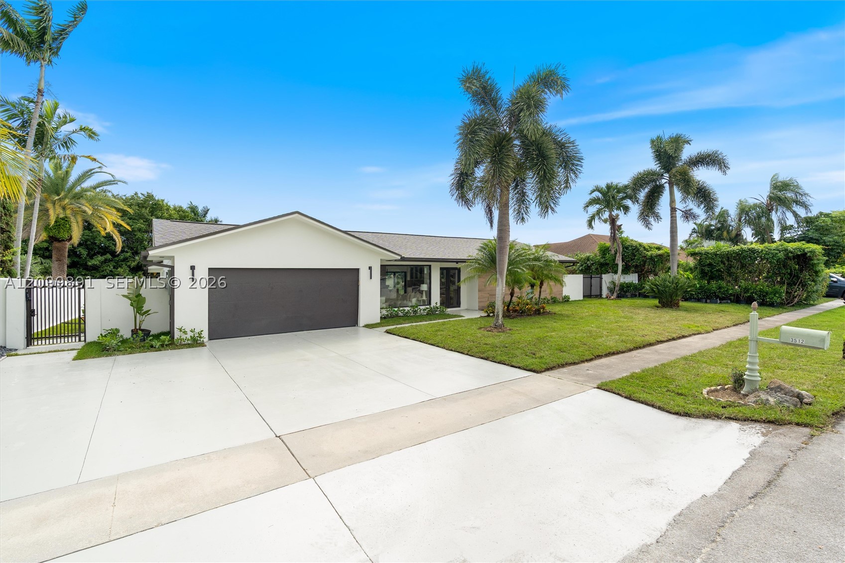 3512 Diane Dr, Boynton Beach FL 33435