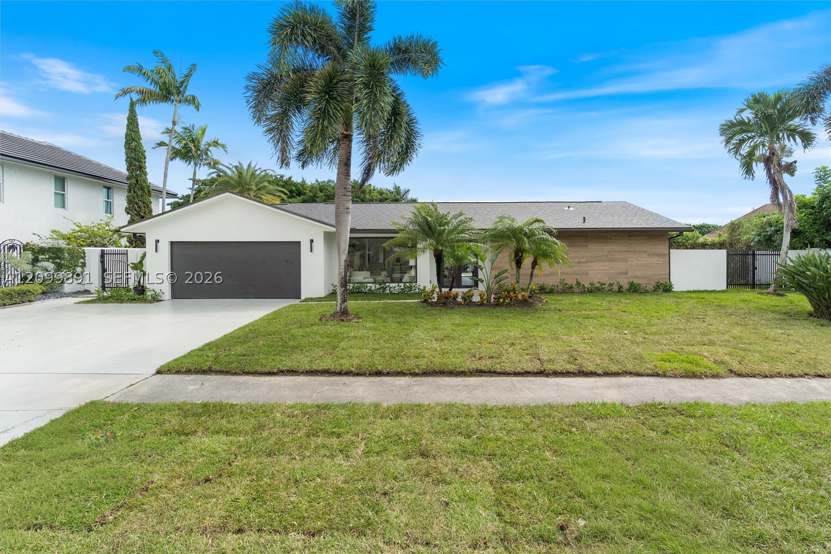 3512 Diane Dr, Boynton Beach FL 33435