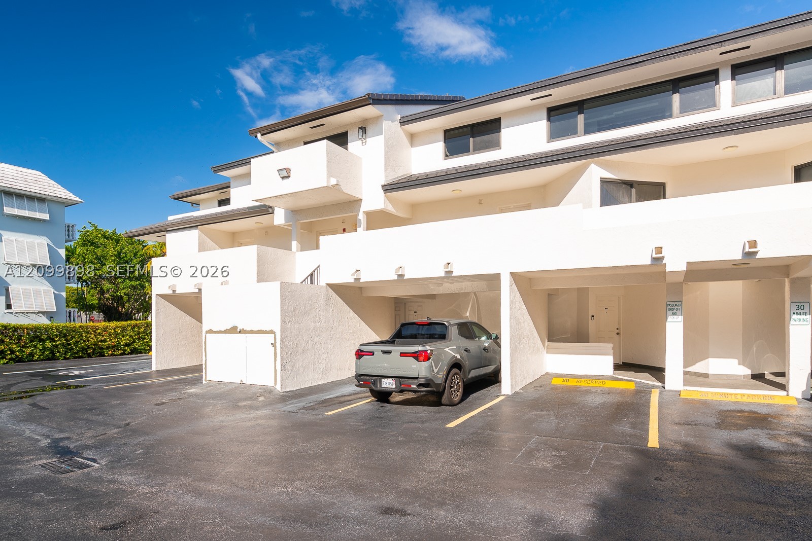 5750 Turin St #206, Coral Gables FL 33146