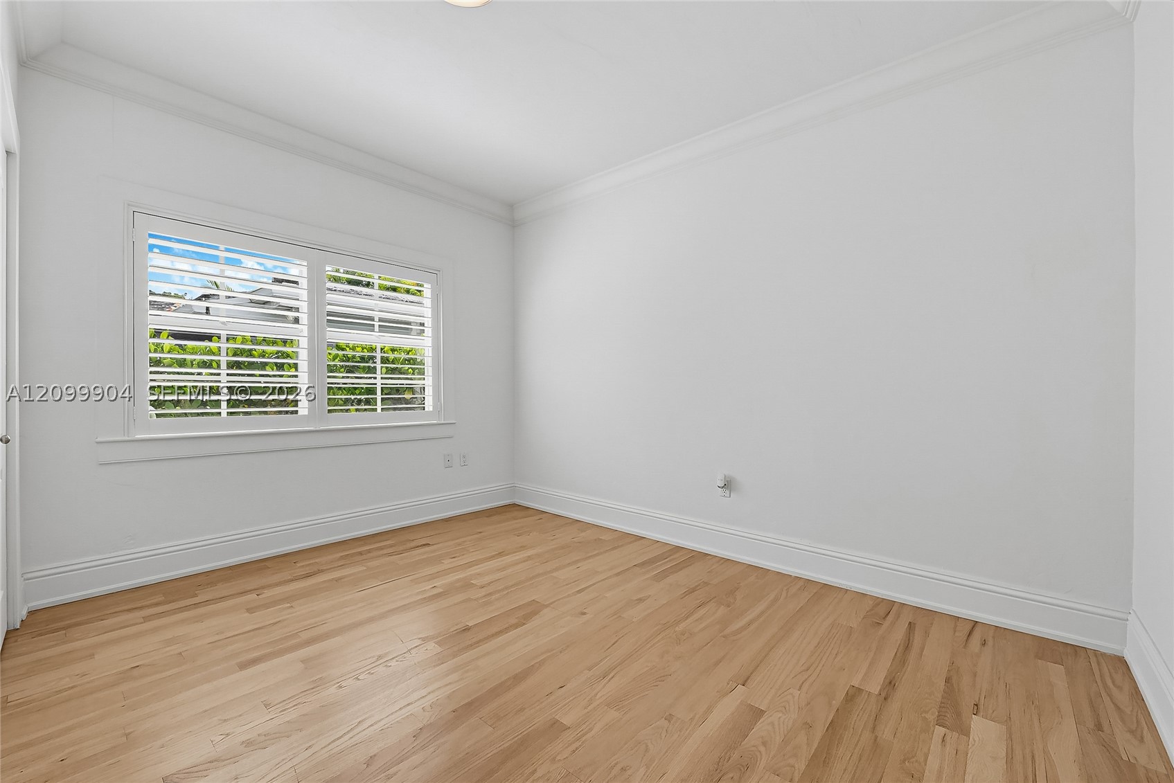 910 Santiago St, Coral Gables FL 33134