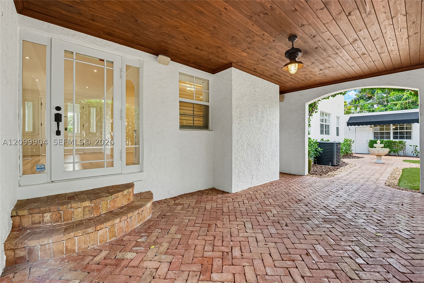 910 Santiago St, Coral Gables FL 33134