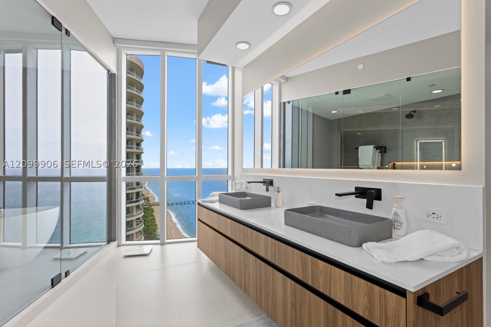16001 Collins Ave #2901, Sunny Isles Beach FL 33160