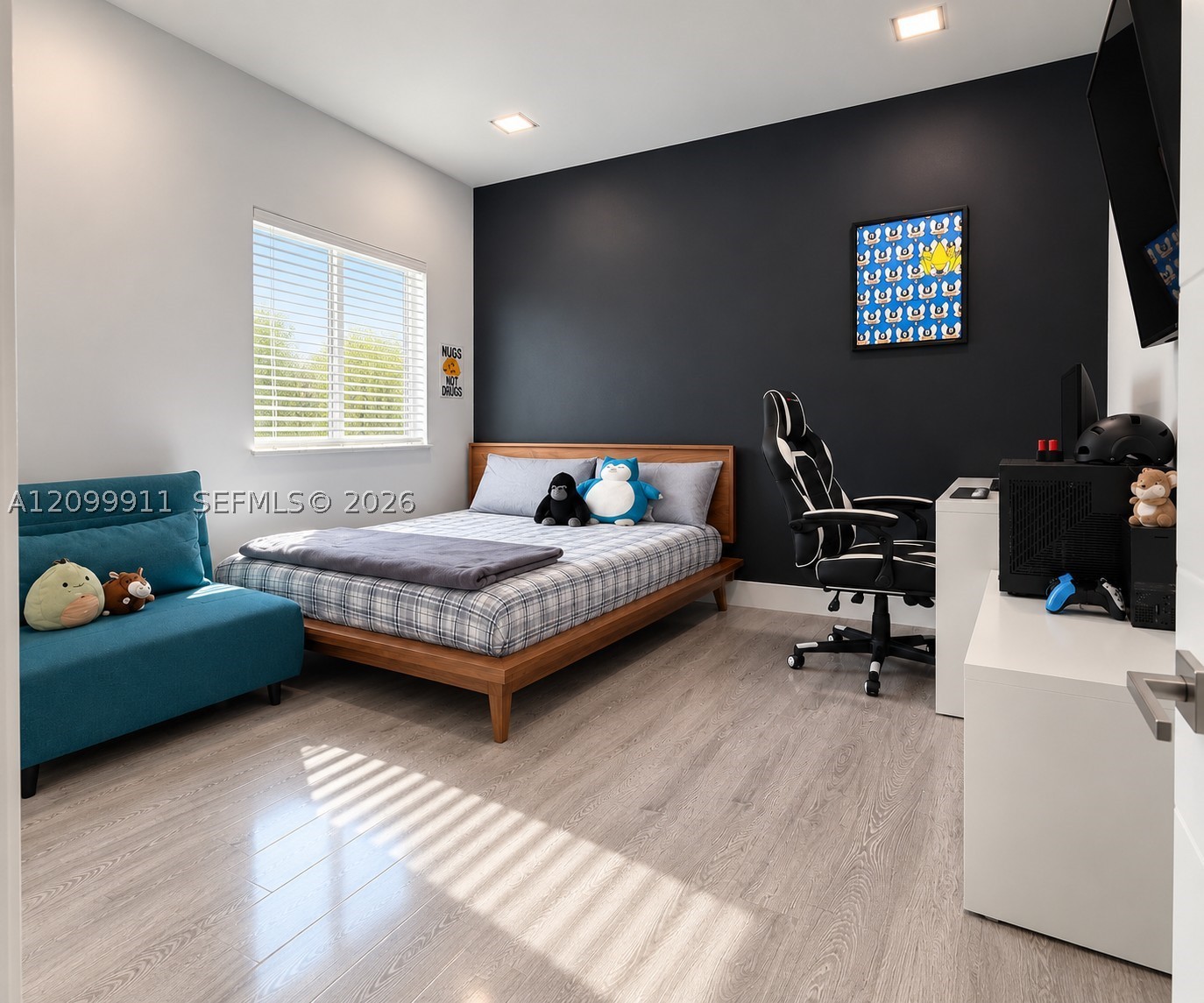 7310 NW 107th Pl, Doral FL 33178