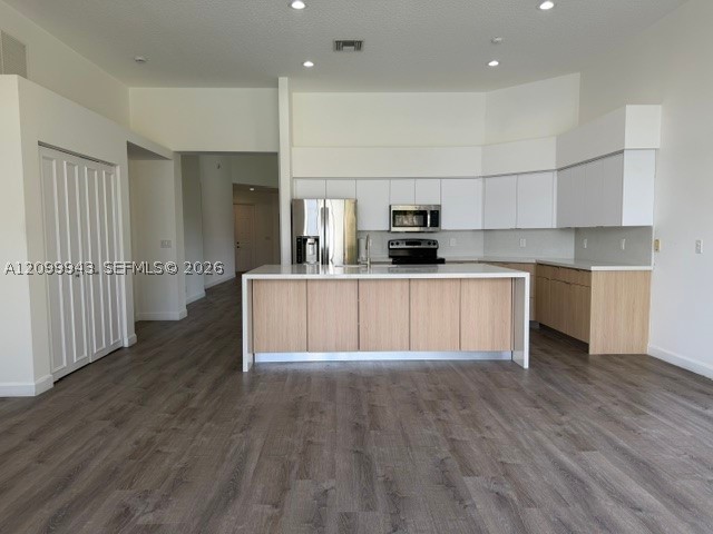 Weston FL 33327 - A12099943