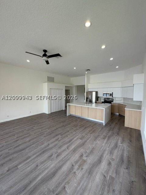 Weston FL 33327 - A12099943