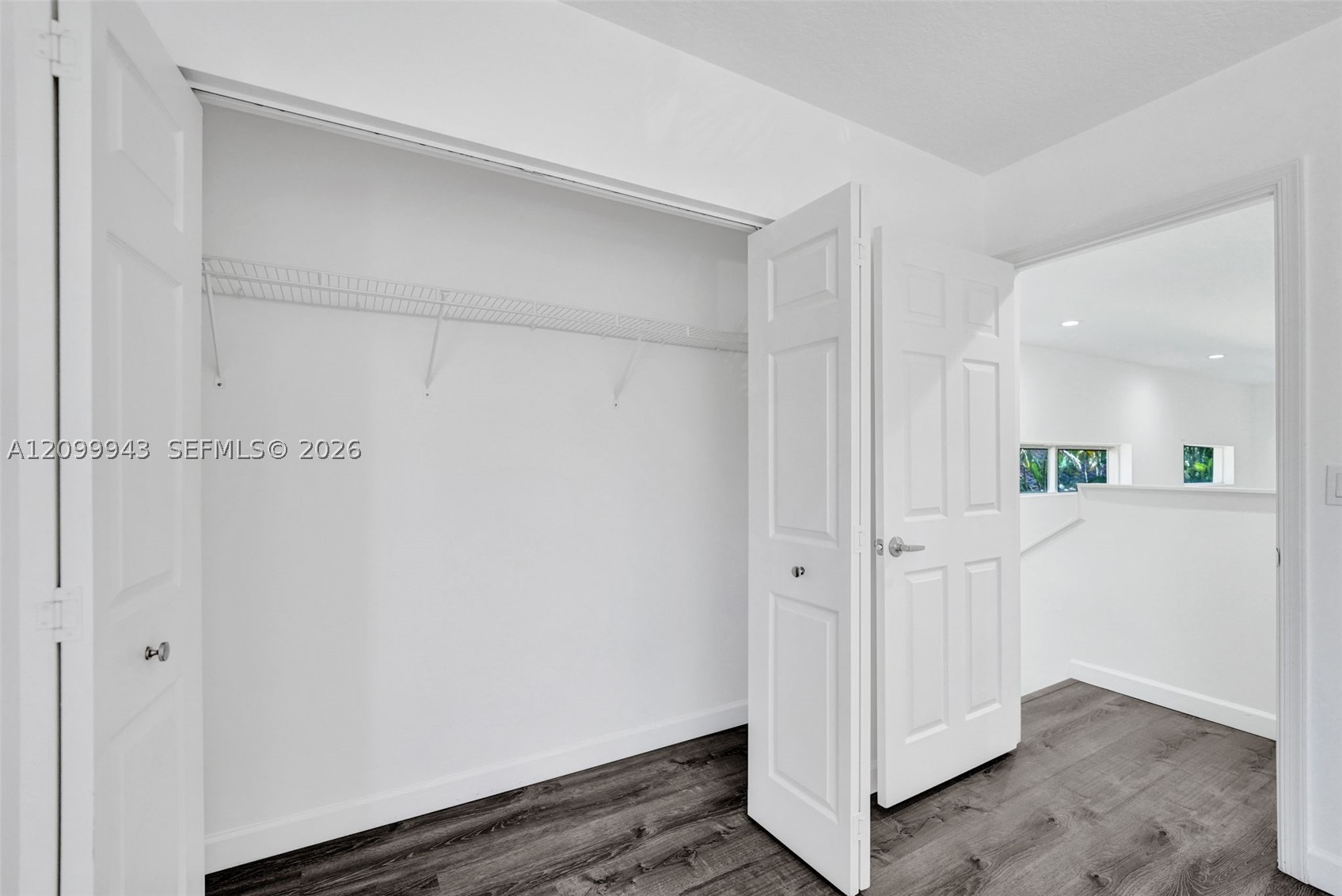 Weston FL 33327 - A12099943