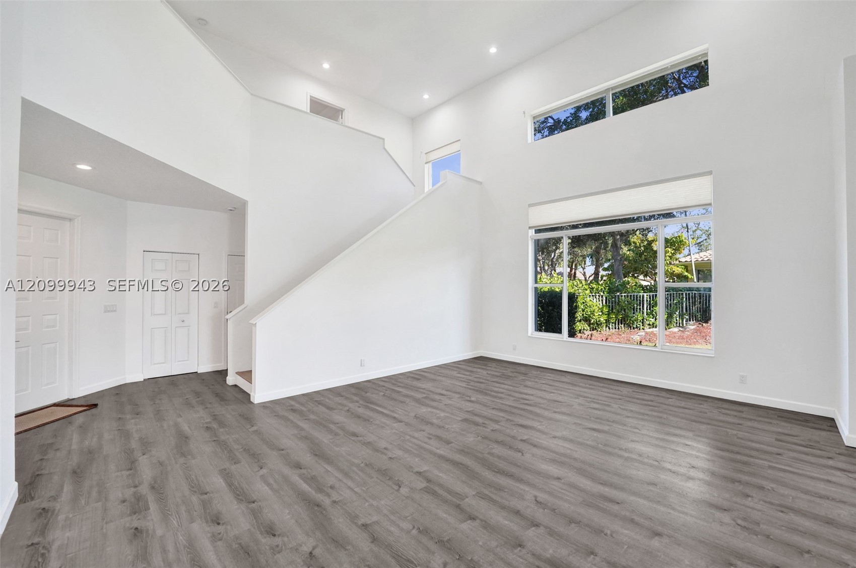 Weston FL 33327 - A12099943