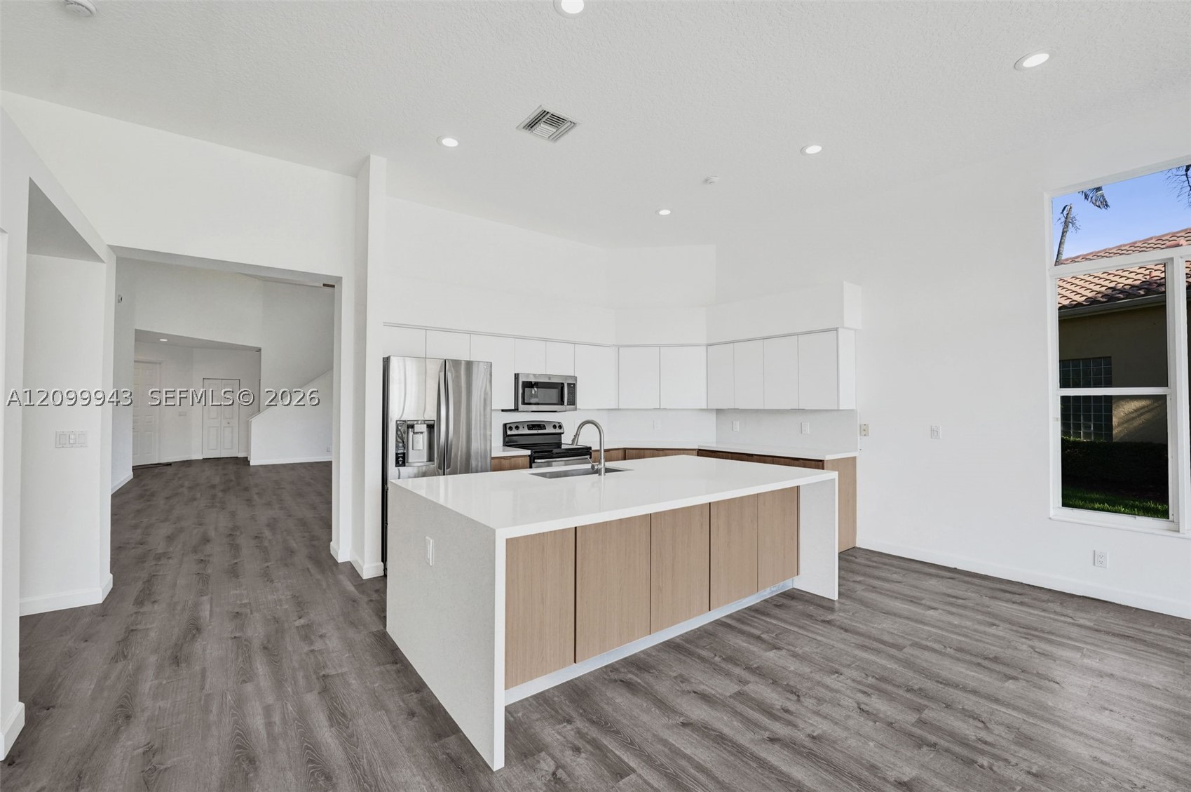 Weston FL 33327 - A12099943