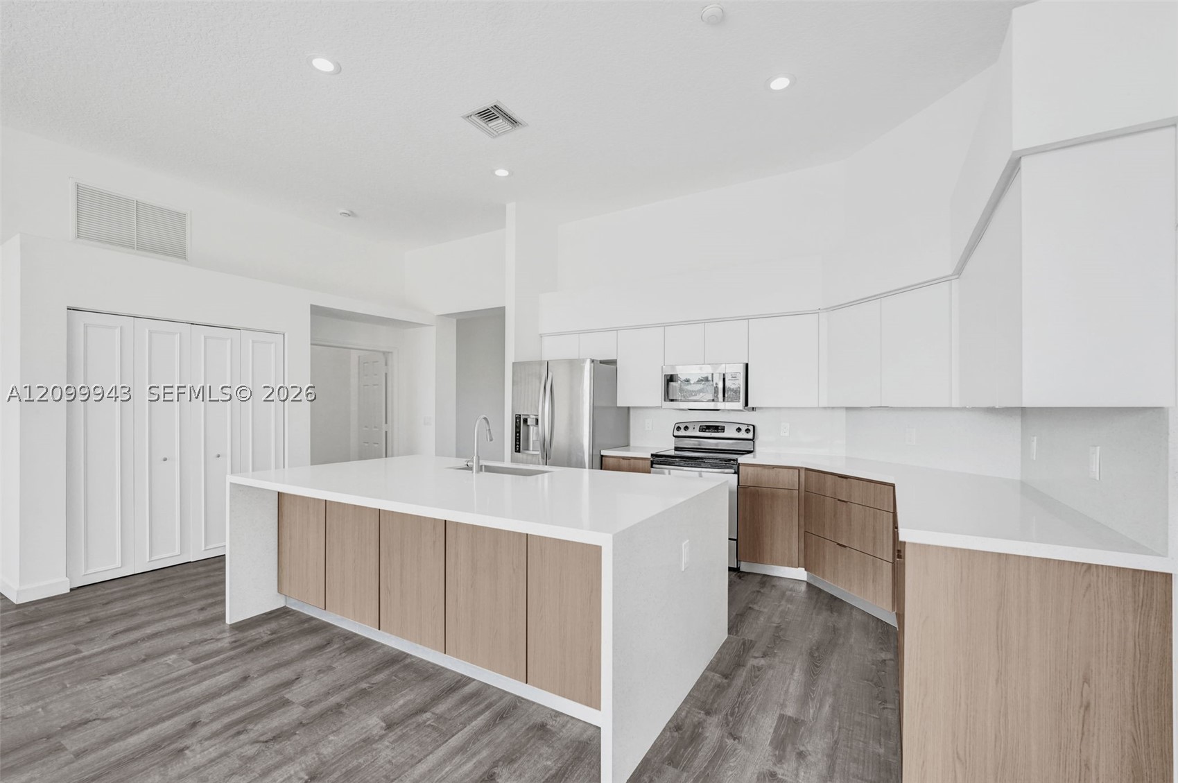 Weston FL 33327 - A12099943