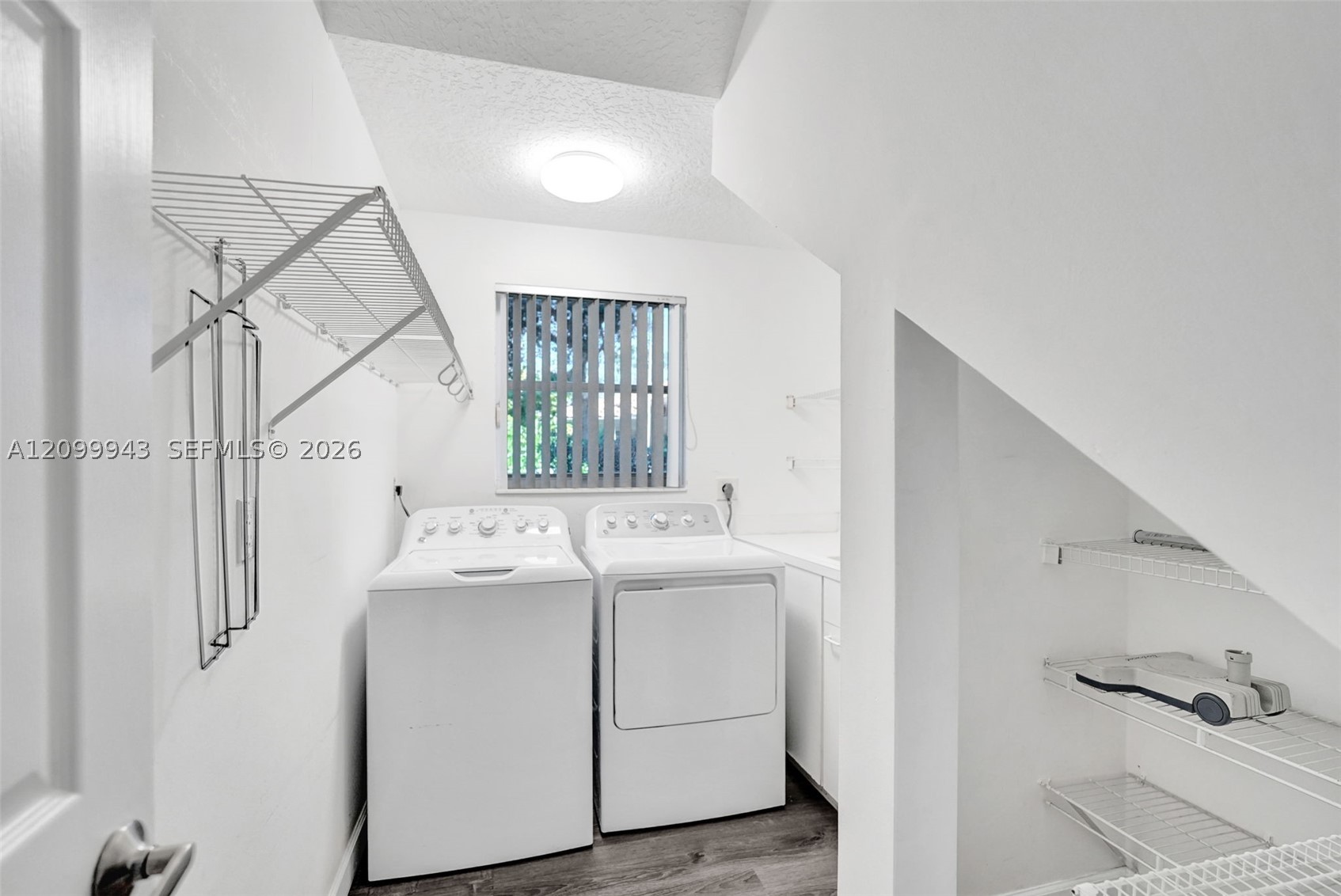 Weston FL 33327 - A12099943