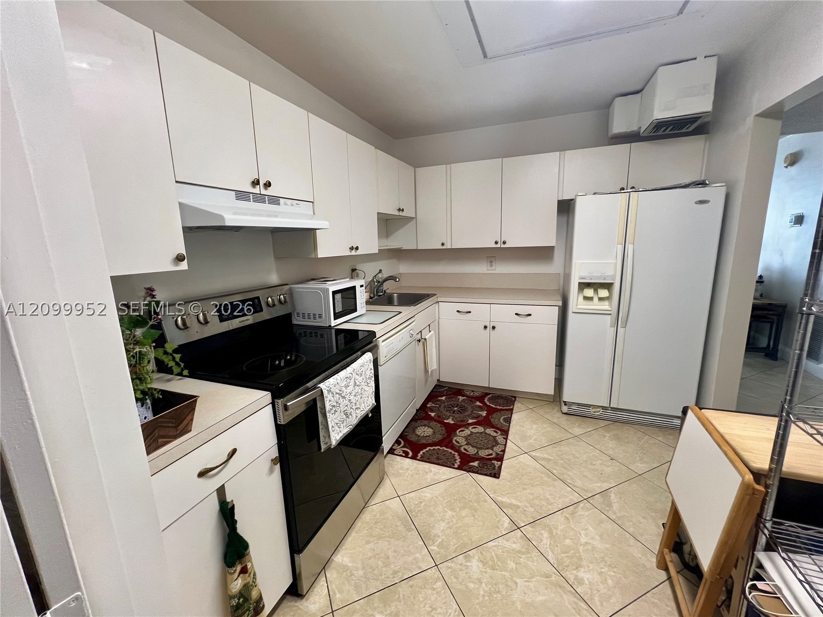 3100 NE 48th St #610, Fort Lauderdale FL 33308