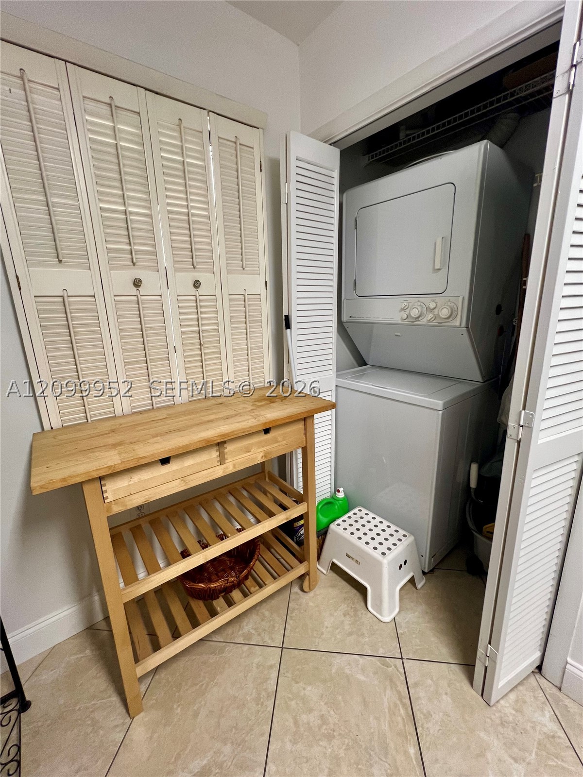 3100 NE 48th St #610, Fort Lauderdale FL 33308