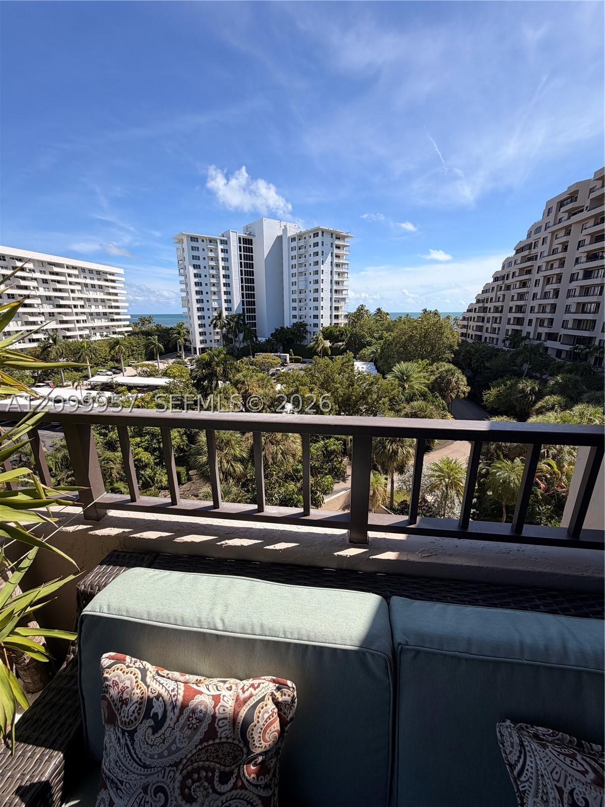 251 Crandon Blvd #509, Key Biscayne FL 33149