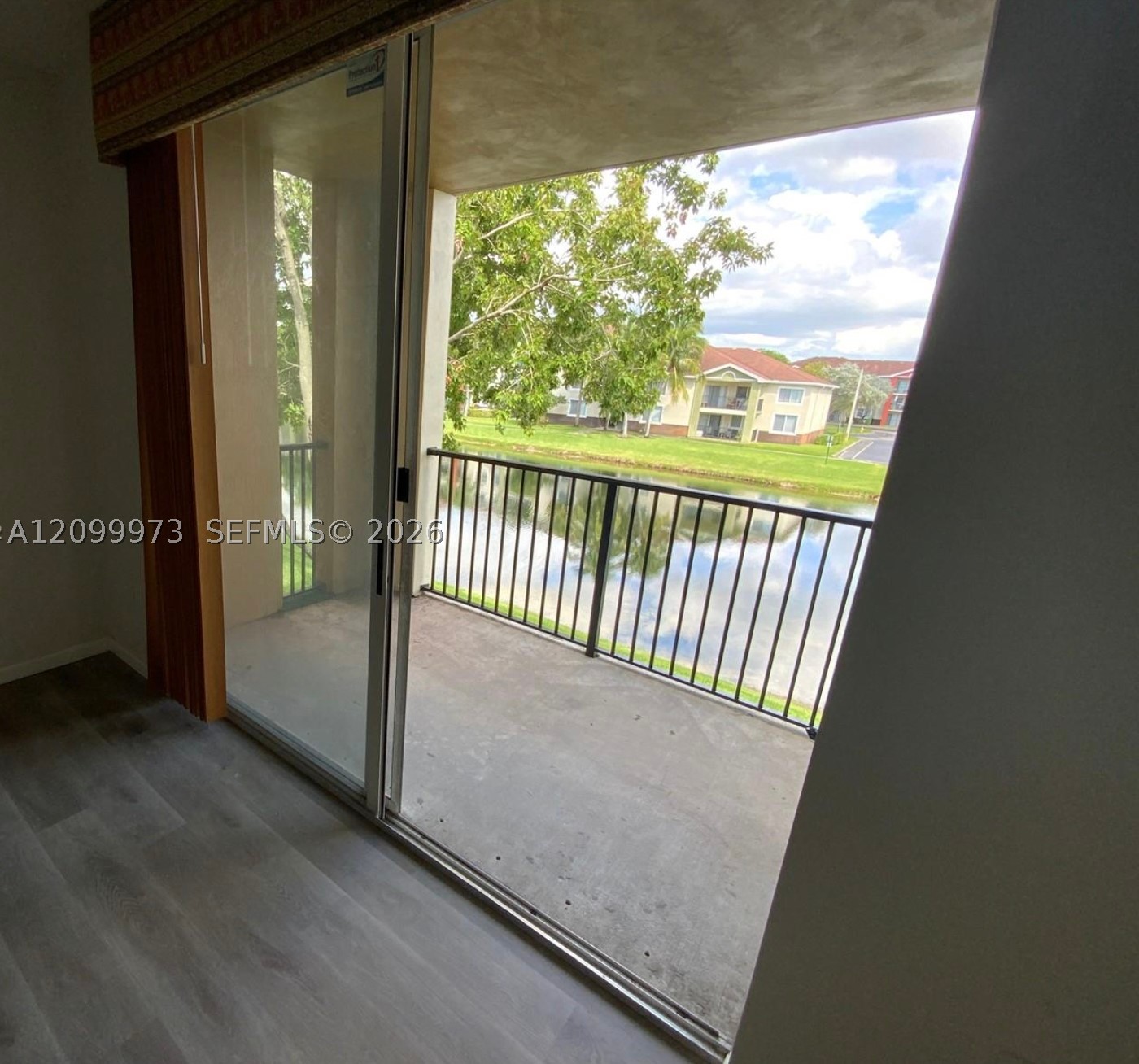 8050 N Nob Hill Rd #204, Tamarac FL 33321