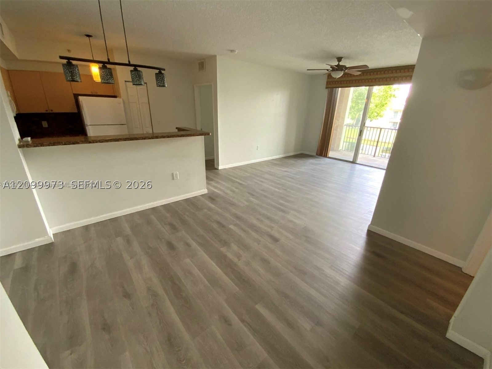 8050 N Nob Hill Rd #204, Tamarac FL 33321