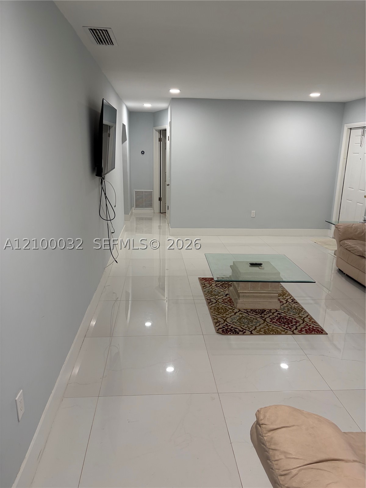 403 NW 186th St, Miami Gardens FL 33169