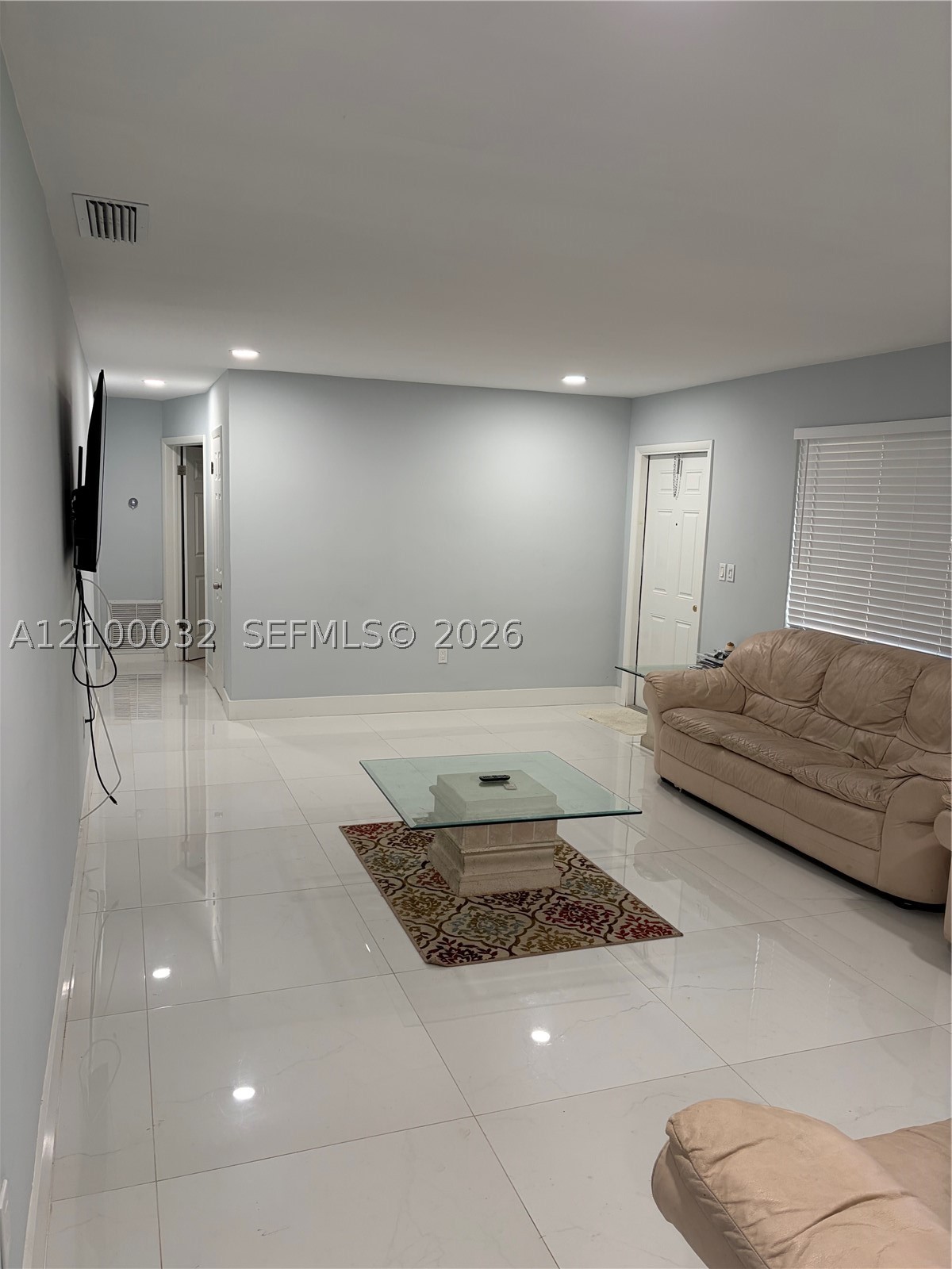 403 NW 186th St, Miami Gardens FL 33169