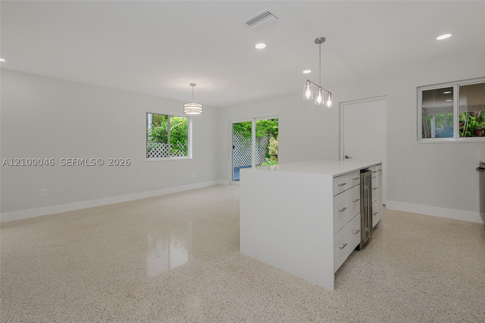 1025 SW 11th St #1025, Miami FL 33129