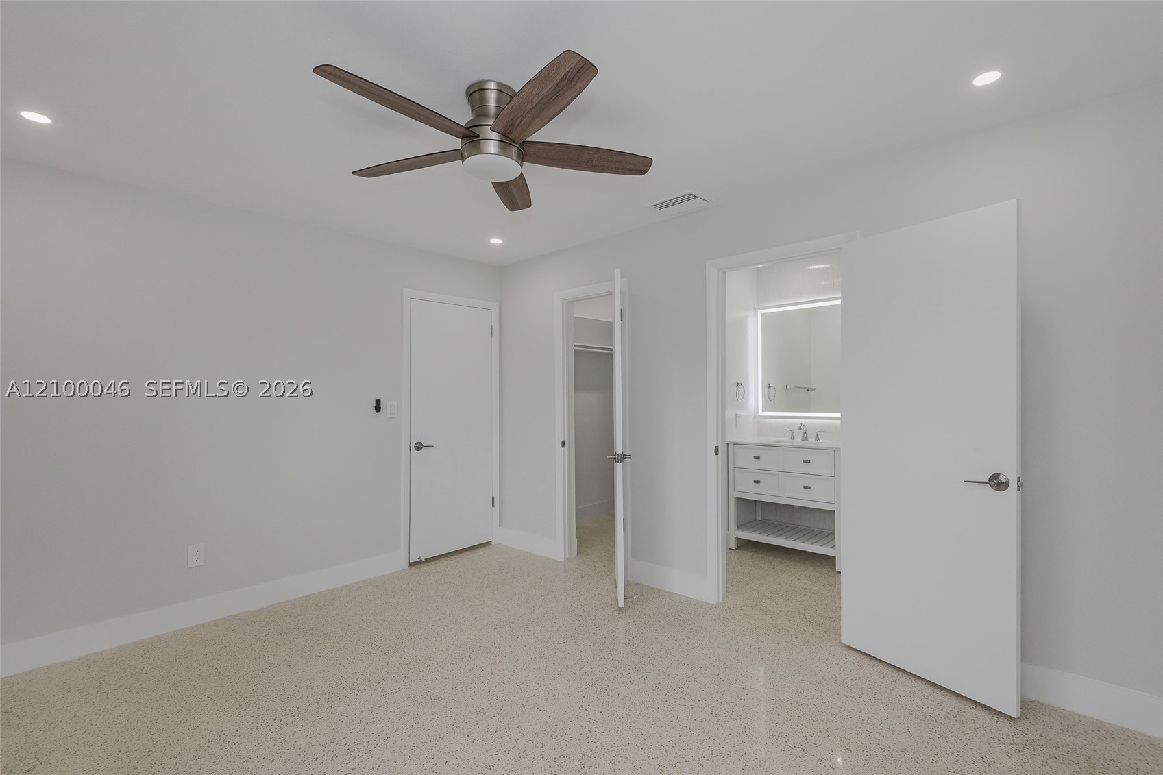 1025 SW 11th St #1025, Miami FL 33129