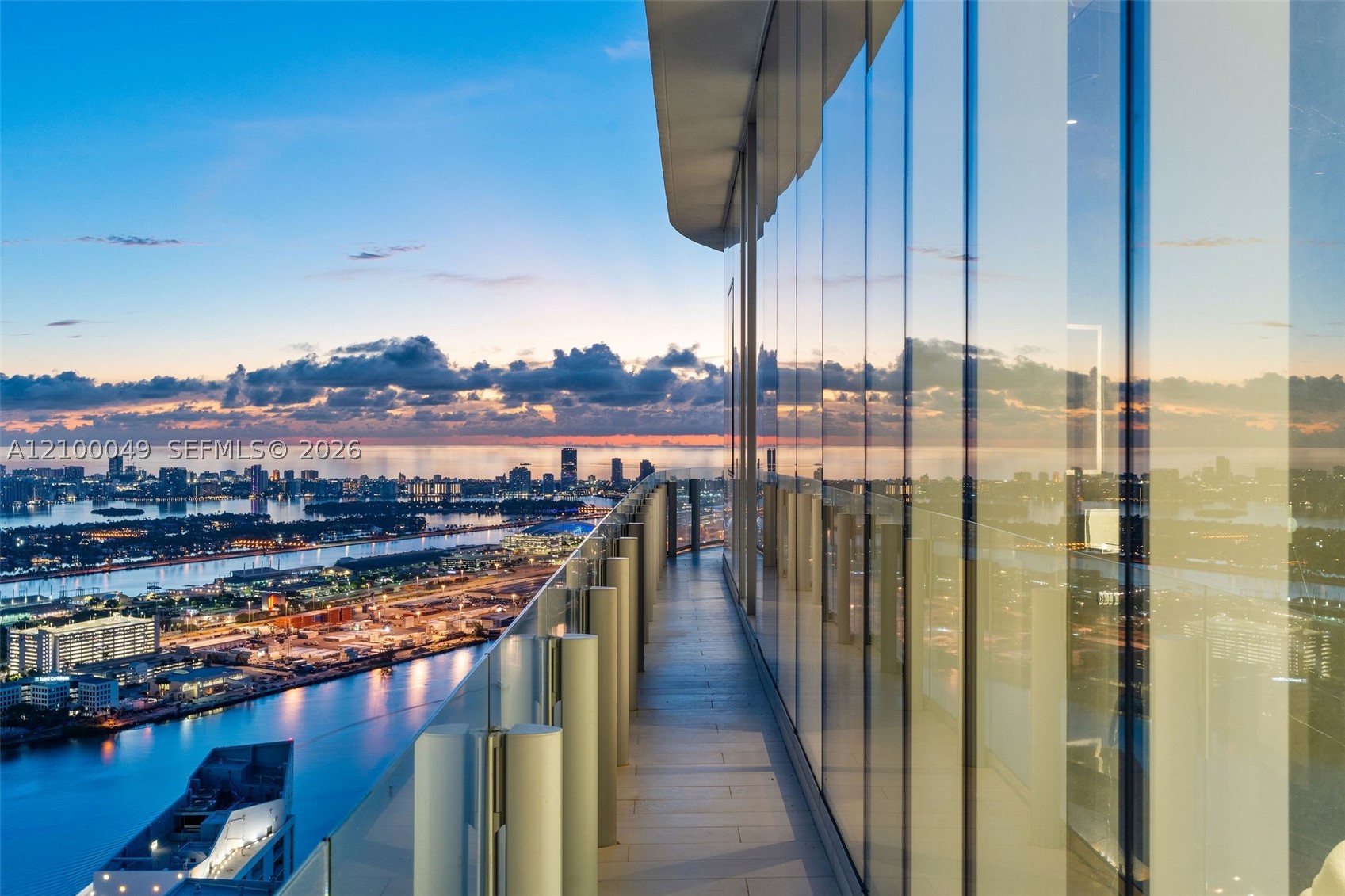 300 Biscayne Boulevard Way #PH6001C, Miami FL 33131