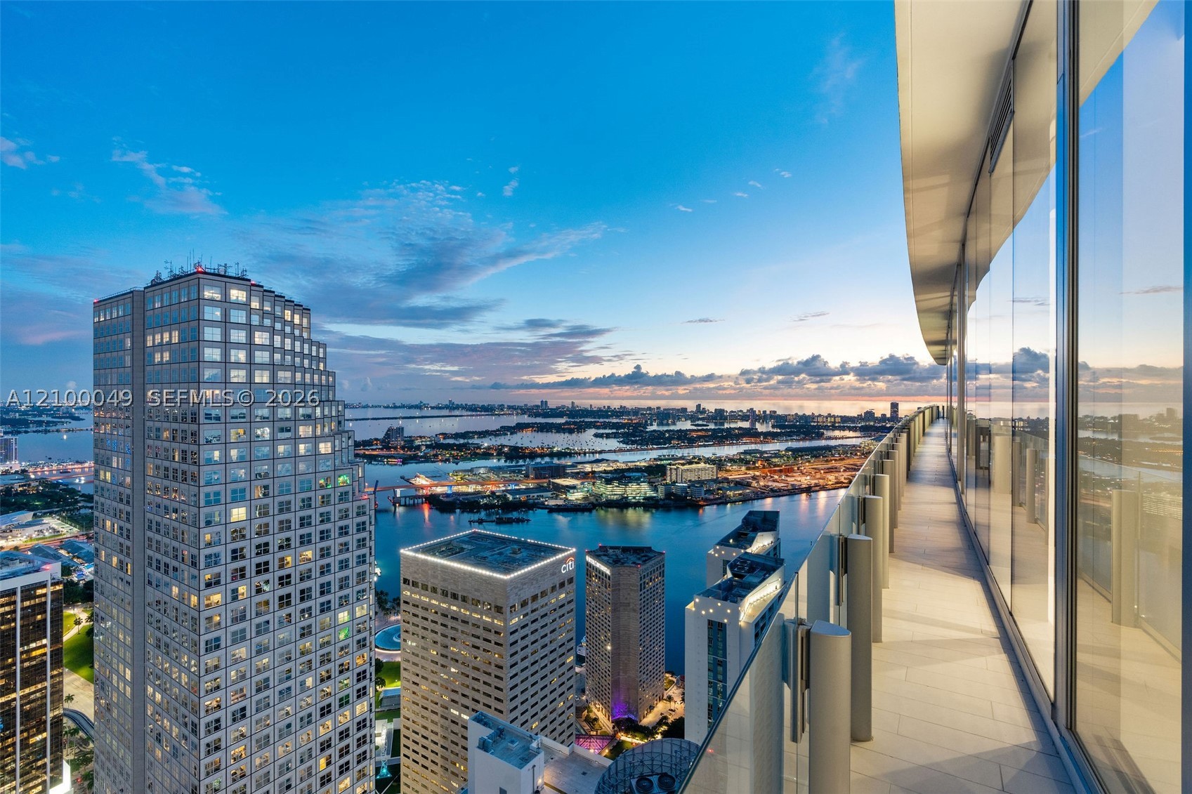 300 Biscayne Boulevard Way #PH6001C, Miami FL 33131