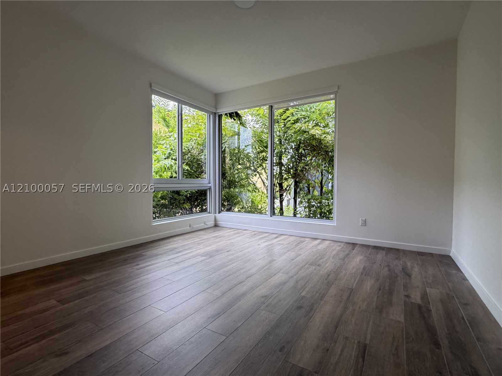 529 SW 11th St #203, Miami FL 33129