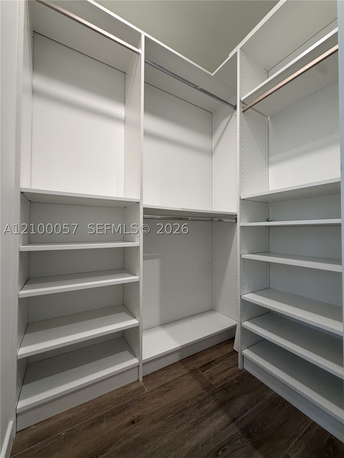 529 SW 11th St #203, Miami FL 33129
