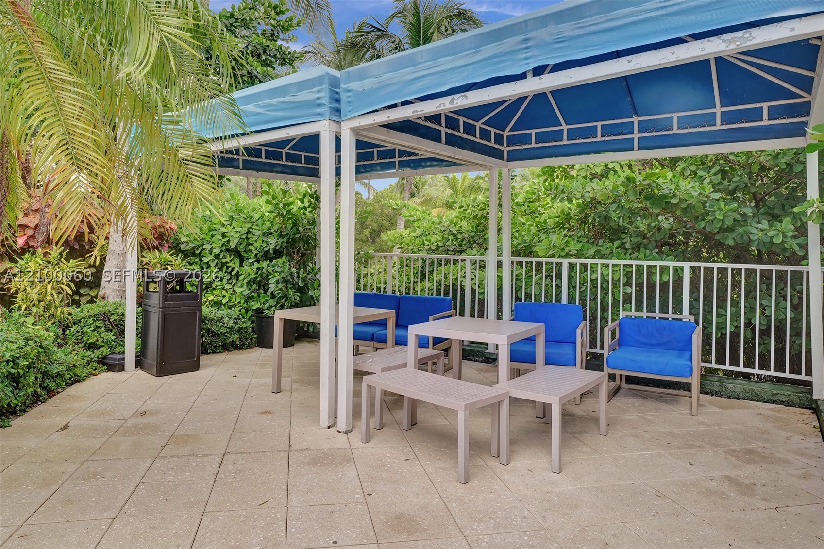 3330 NE 190th St #410, Aventura FL 33180