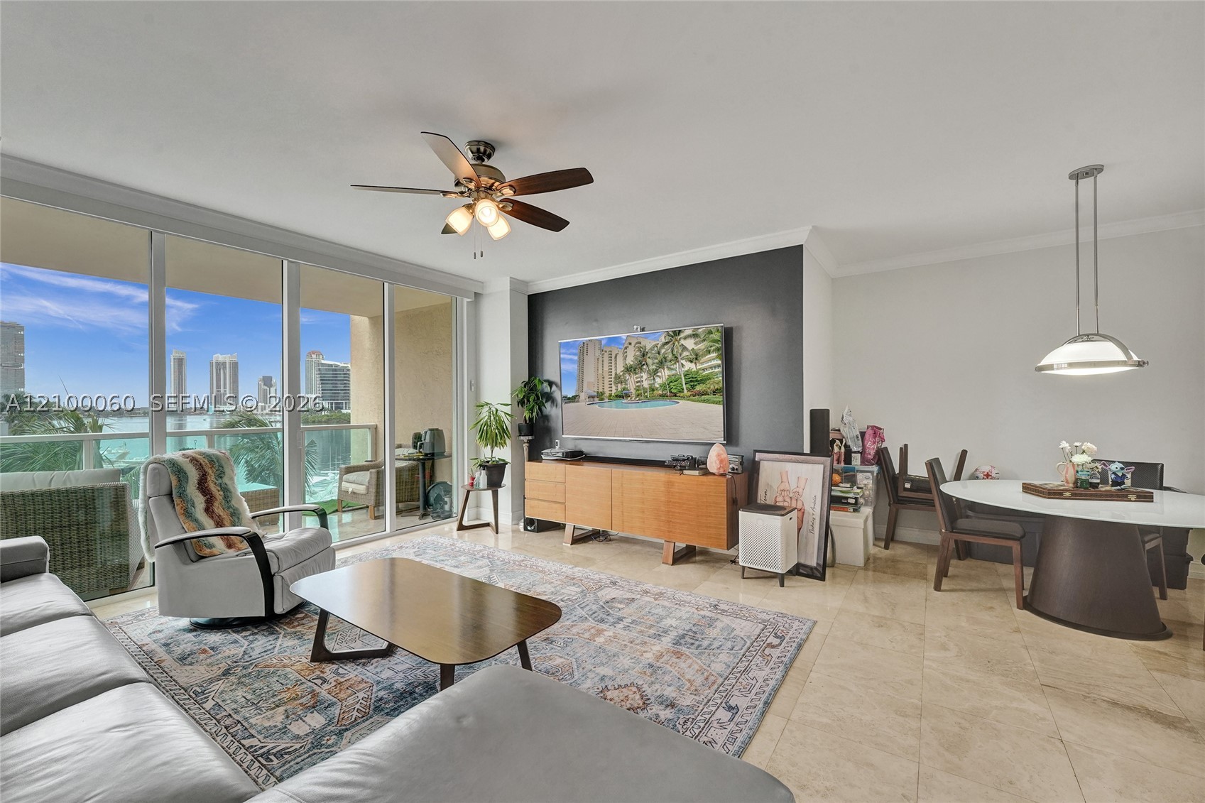3330 NE 190th St #410, Aventura FL 33180