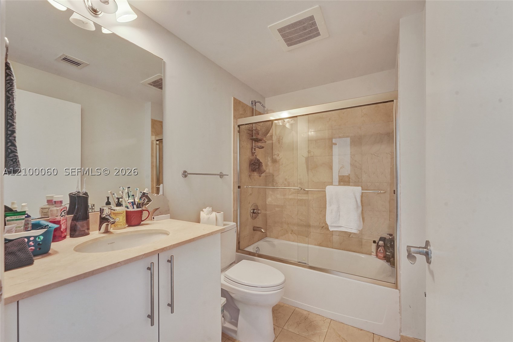 3330 NE 190th St #410, Aventura FL 33180
