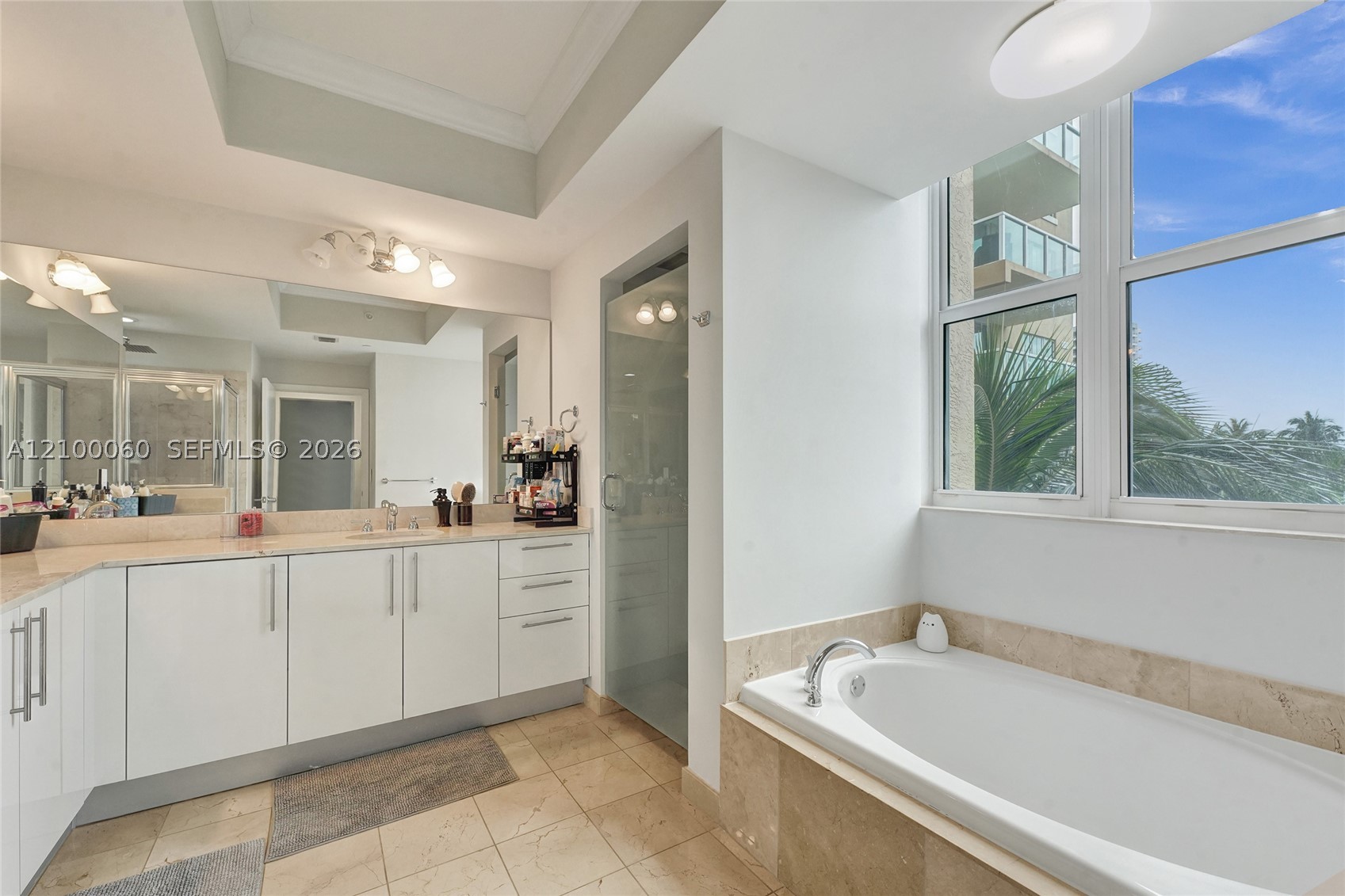 3330 NE 190th St #410, Aventura FL 33180