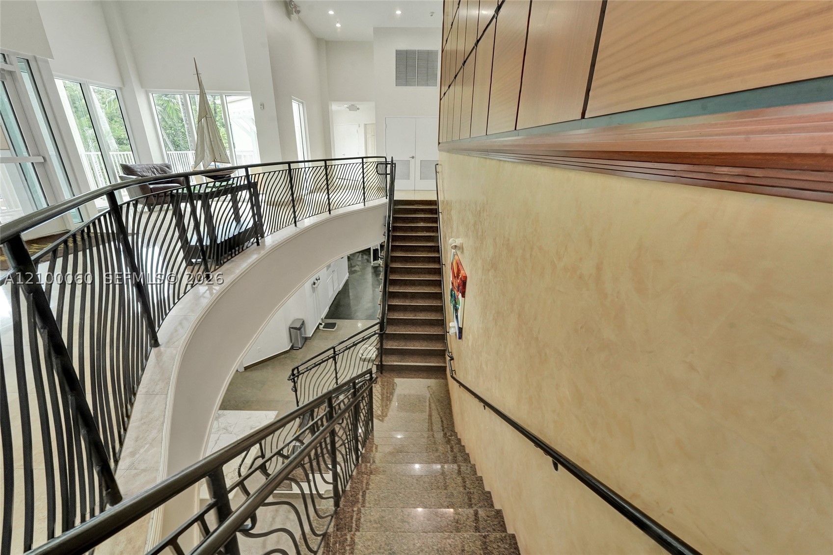 3330 NE 190th St #410, Aventura FL 33180