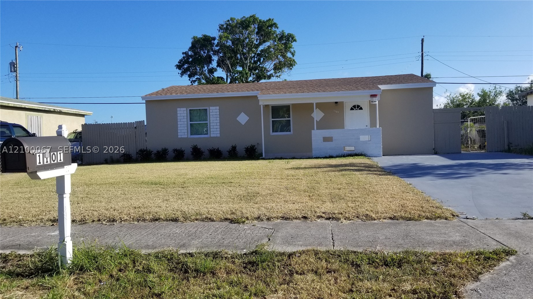 1101 S 15th Ave S #1, Lake Worth FL 33460