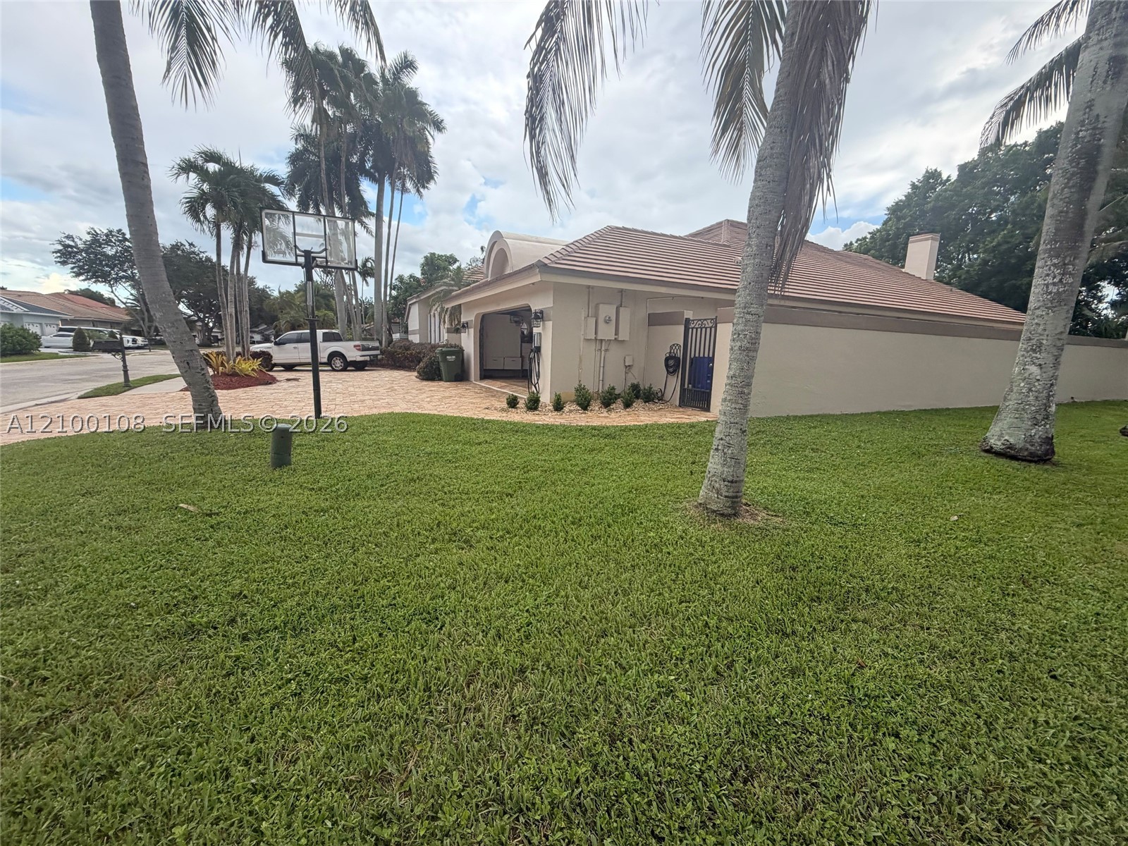 15240 S Laurel Ln S #15240, Pembroke Pines FL 33027