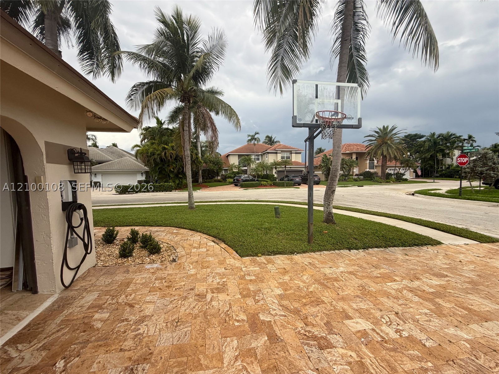15240 S Laurel Ln S #15240, Pembroke Pines FL 33027