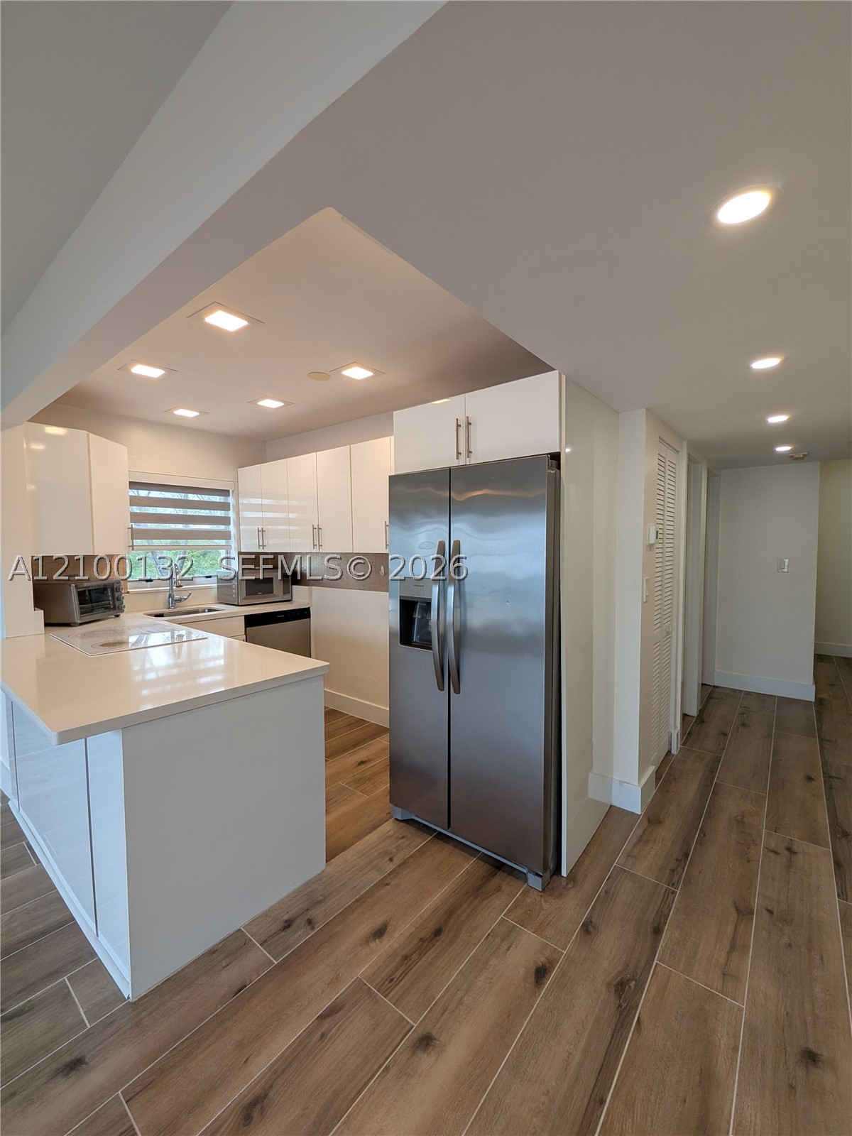 3868 NE 169th St #408, North Miami Beach FL 33160