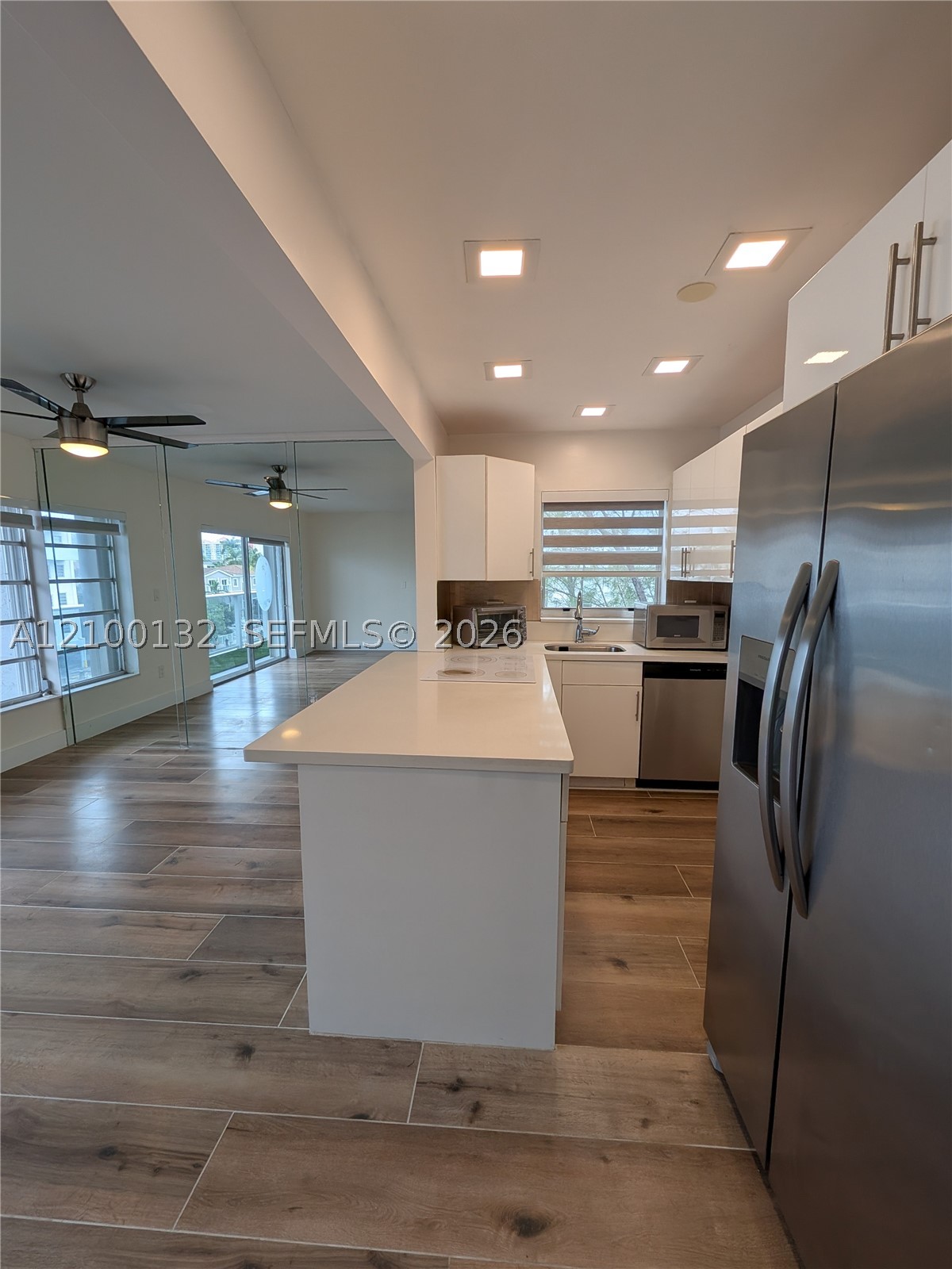 3868 NE 169th St #408, North Miami Beach FL 33160